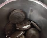 A picture of step 1 of Oreo Biscuits Mug Cake.