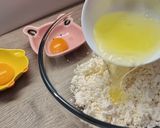 A picture of step 1 of High Protein Cottage Cheese Breakfast Boats 🧀🍳.