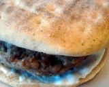 A picture of step 11 of Gyro Burgers.