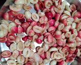 A picture of step 1 of Homemade Karonda jelly.