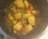 Chicken, Chickpeas in refreshing coriander yogurt sauce recipe step 2 photo
