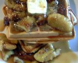 A picture of step 8 of Banana caramel waffles.