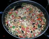 A picture of step 4 of Cheesy beef and rice casserole.