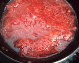 Foto langkah ke 2 dari resep Strawberry Cheesecake in Jar.