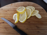 Spiedini di pollo al profumo di limone e alloro
