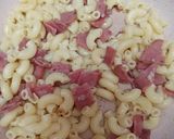 Foto langkah ke 3 dari resep Oseng Macaroni Smoke Beef.