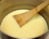A picture of step 8 of Rich Custard and Cream Cheese Tart.