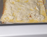 Foto del paso 4 de la receta: Empanada de verduras con pollo y queso