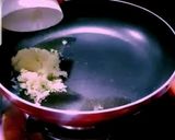 A picture of step 4 of Jain Chinese bhel.