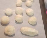 Foto del passaggio 2 della ricetta Polpette di ricotta
