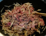 A picture of step 2 of Simmered Beef (Shigure-ni) with Burdock Root.