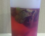 A picture of step 2 of Strawberry Detox Water.