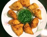A picture of step 4 of Aloo Samosa.
