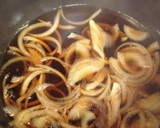A picture of step 2 of Oyakodon (Chicken and Egg Rice Bowl).