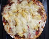 Gambar langkah 5 resipi Pineapple Tuna Pizza.