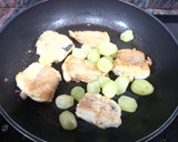 Foto del paso 6 de la receta: Rape con uvas
