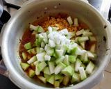 A picture of step 3 of Bottle Gourd Chana dal Curry.