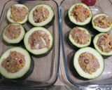 Kölesesen töltött cukkini recept fázis 2 fotója