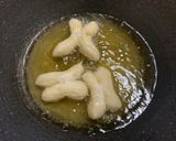 รูปขั้นตอนการทำที่ 4 ของ ปาท่องโก๋ (สูตรไม่ใส่แอมโมเนีย)