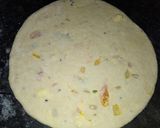 A picture of step 4 of Paneer veggies paratha.