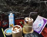 A picture of step 1 of Milk (Chocolate Milkshake).