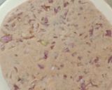 A picture of step 4 of Onion Parantha.