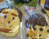 A picture of step 5 of Creative Face Bread.
