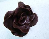 A picture of step 12 of Chocolate Decorations For Valentine's.