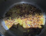 A picture of step 2 of Chicken pulao.