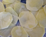 Foto del paso 2 de la receta: Empanada de hojaldre de acelgas chorizo y bacon