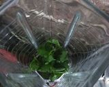 Foto del paso 2 de la receta: Salsa verde cremosa