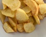 Foto del paso 2 de la receta Patatas fritas con tomate frito casero y huevos