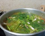 Hình bước làm 3 của món Canh cá nấu ngót
