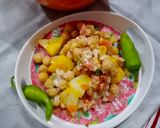 A picture of step 13 of Achari chana chaat.