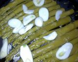 A picture of step 1 of Sig's Asparagus Salad.
