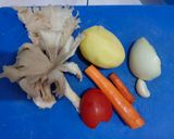 Foto langkah ke 1 dari resep Easy Creamy Vegetable Soup.