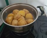 Foto langkah ke 1 dari resep Patates bazlama.