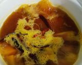 Gambar langkah 2 resipi Masak Lemak Labu Kuning, Ikan Gelama Asin & Pucuk Manis.