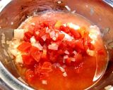 A picture of step 5 of Creamy Tomato Soup with Shrimp and Broccoli.