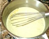 A picture of step 3 of Fruity vanilla custrad - whispped.