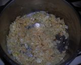 A picture of step 4 of Vegetarian Curry with Chickpeas.
