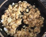 Foto del paso 3 de la receta: Bifes de lomo con panceta y salas de champiñones