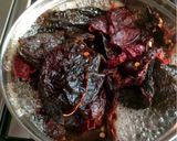 Foto del paso 2 de la receta: Tacos de carne adobada