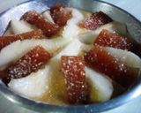 Foto del paso 5 de la receta: Torta individual c/membrillo y 🍐