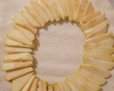 Une image de l'étape 2 de Tarte aux pommes et poires🍏🍐.