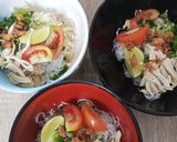 Foto langkah ke 5 dari resep Soto Ayam Kuah Kuning.