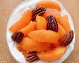Hình bước làm 3 của món 💚 Sữa Chua & Mơ Ngọt (Apricot) - Bữa Sáng Lành Mạnh