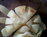 Foto langkah ke 2 dari resep Crispy Onion Rose.