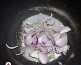 A picture of step 2 of Lettuce Wrap.
