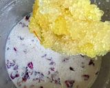 A picture of step 3 of Dry Fruit Milk Shake.